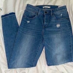 Levi’s high rise skinny jeans